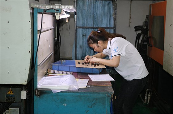 塑膠模具廠——博騰納品質(zhì)決定客戶(hù)的選擇