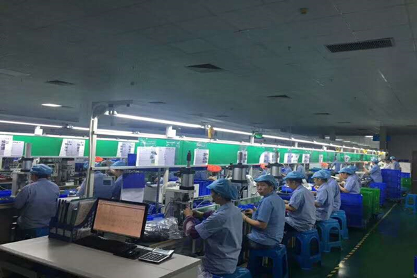 深圳塑膠模具廠：博騰納堅(jiān)持以質(zhì)取勝，打造品質(zhì)模具